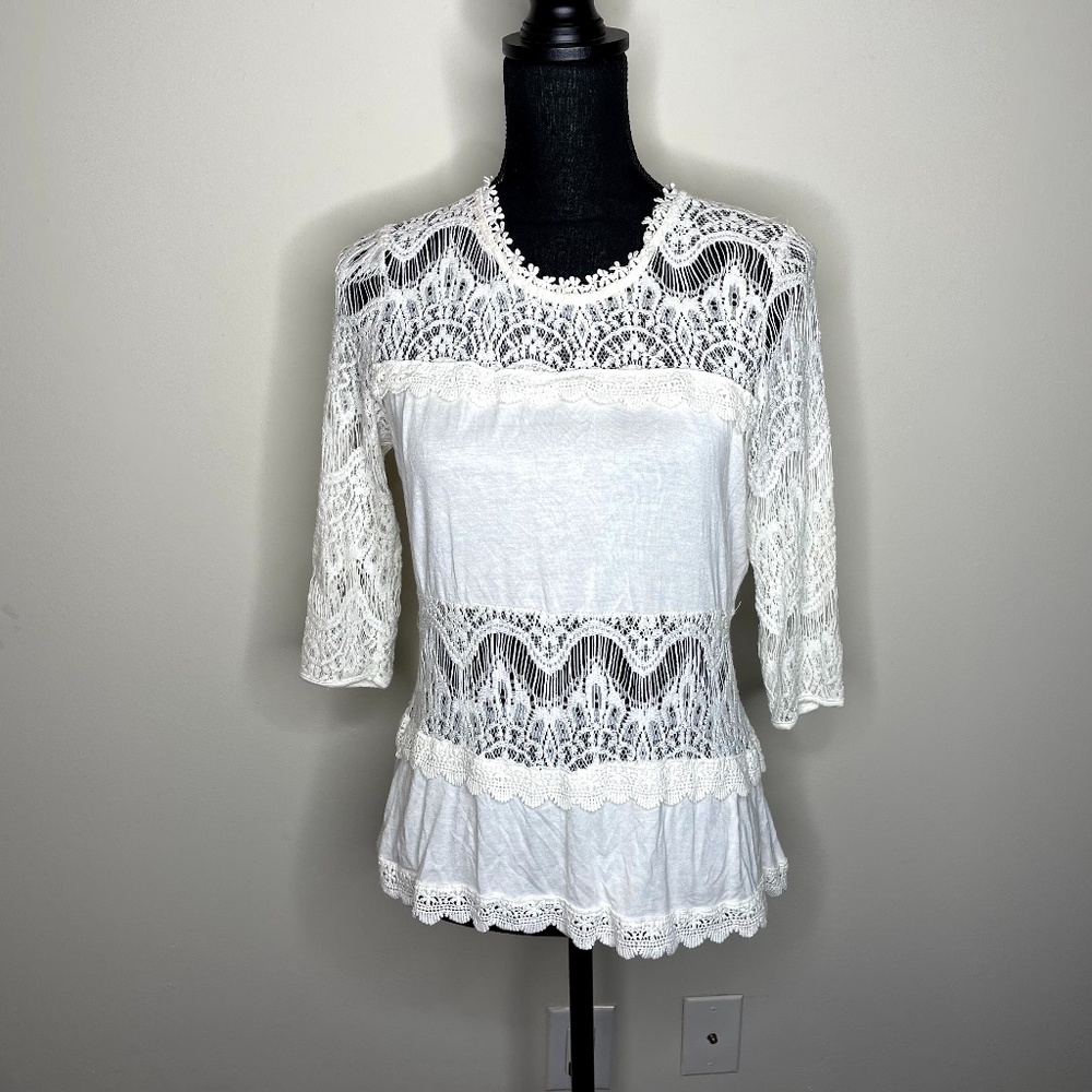 Soho Chick White Crochet Lace Open Back Blouse S
